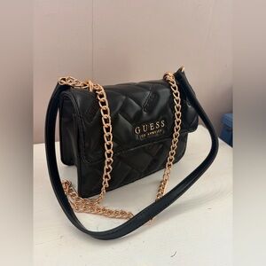 GUESS Black Quilted Crossbody Bag with Gold Chain